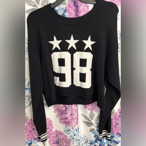 No Boundaries Women's Graphic Pullover Sweatshirt - Size Large 12-14 - NWT - Picture 1 of 4